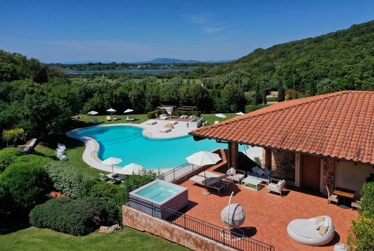 Argentario Lagoon Resort & Spa มอนเต อาร์เจนตาริโอ ภายนอก รูปภาพ